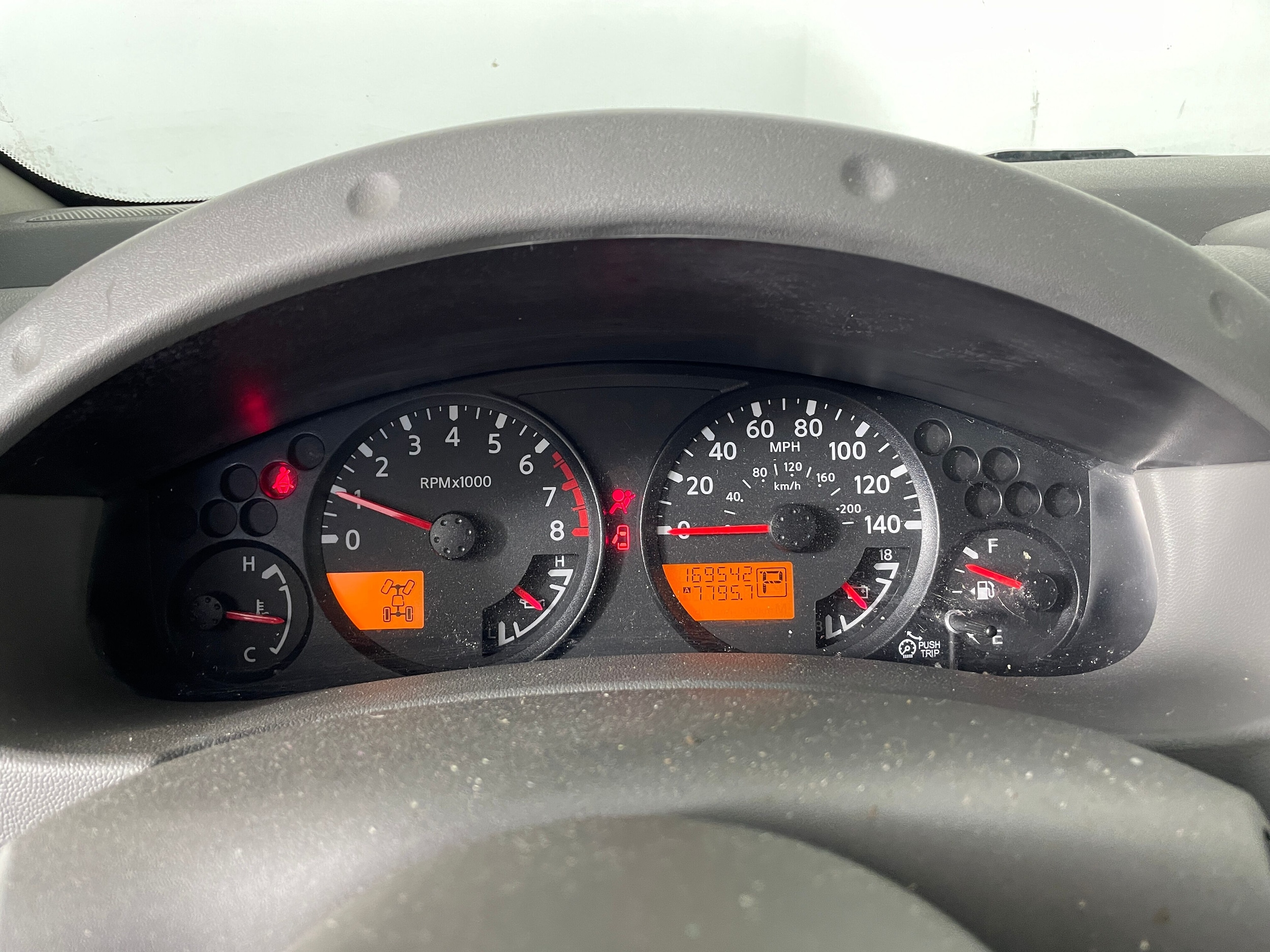 2016 Nissan Frontier SV photo 5