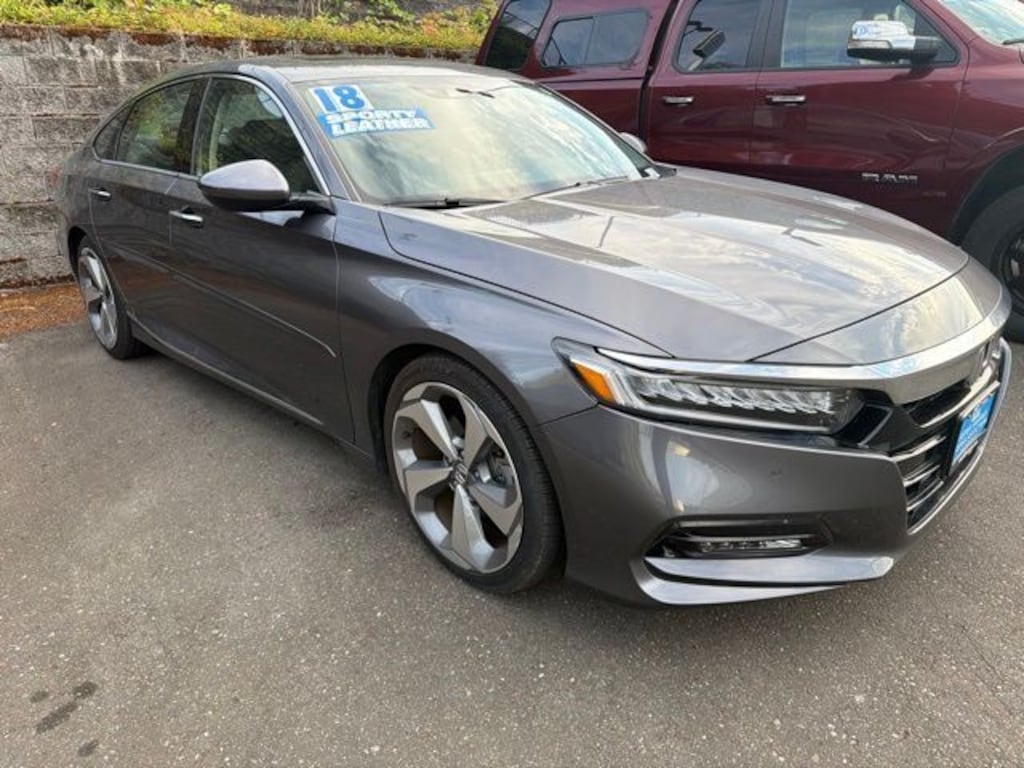 Used 2018 Honda Accord Touring 2.0T Sedan