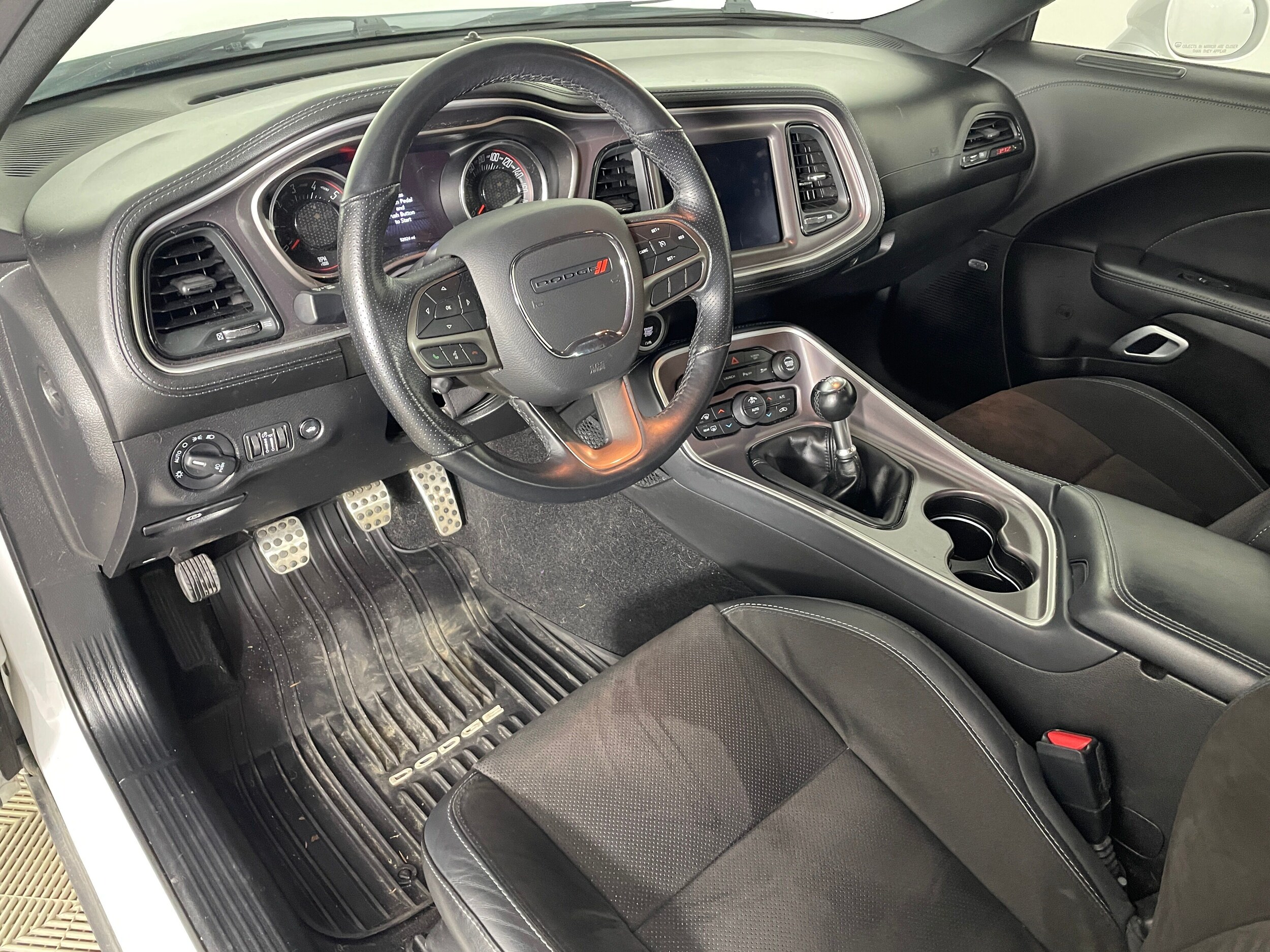 2021 Dodge Challenger R/T Scat Pack photo 3