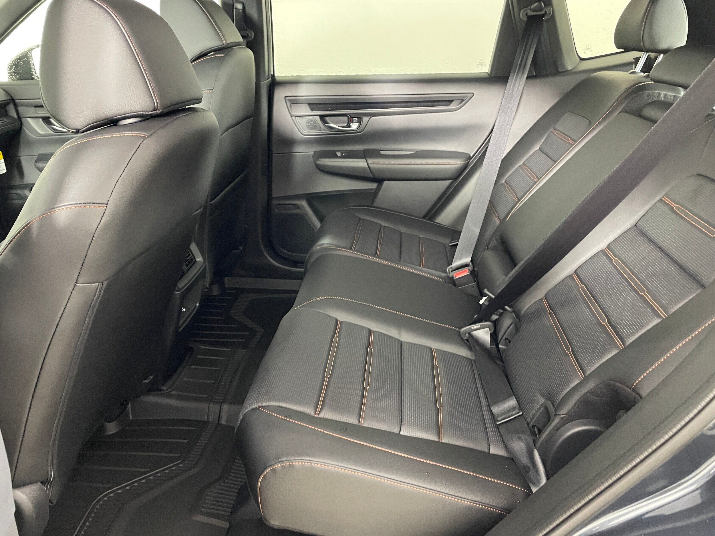 2026 Honda CR-V Hybrid Sport-L photo 4