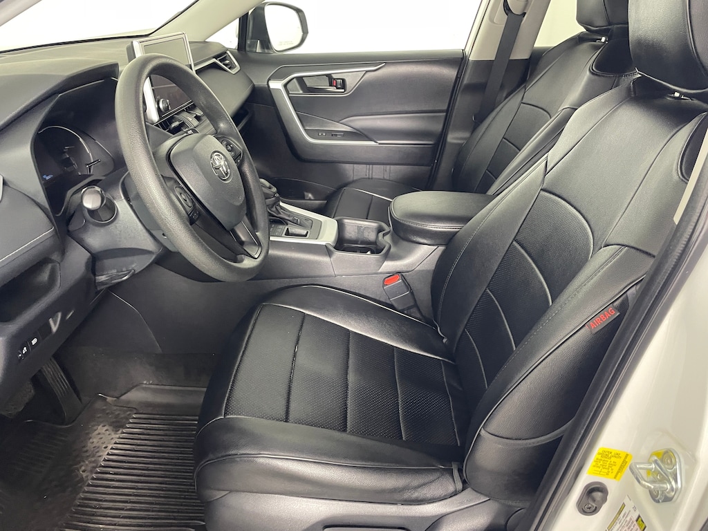 Used 2023 Toyota RAV4 LE SUV