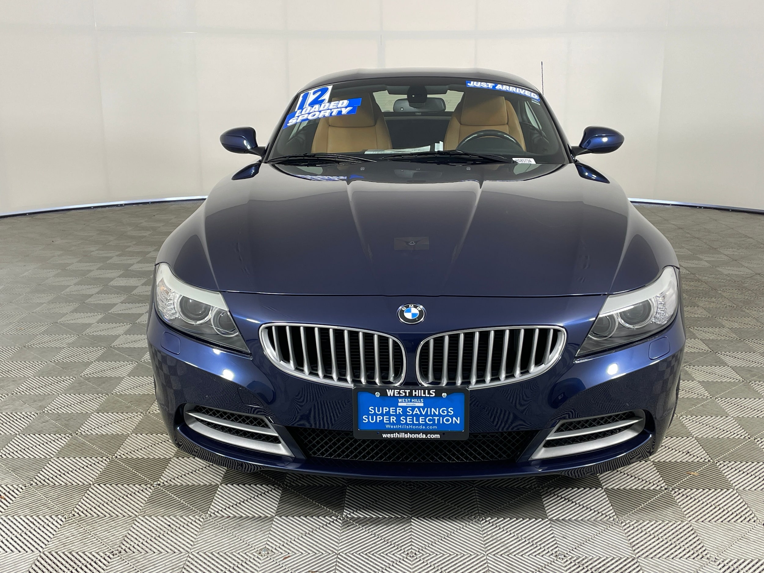 Used 2012 BMW Z4 sDrive35i with VIN WBALM7C57CE385076 for sale in Bremerton, WA