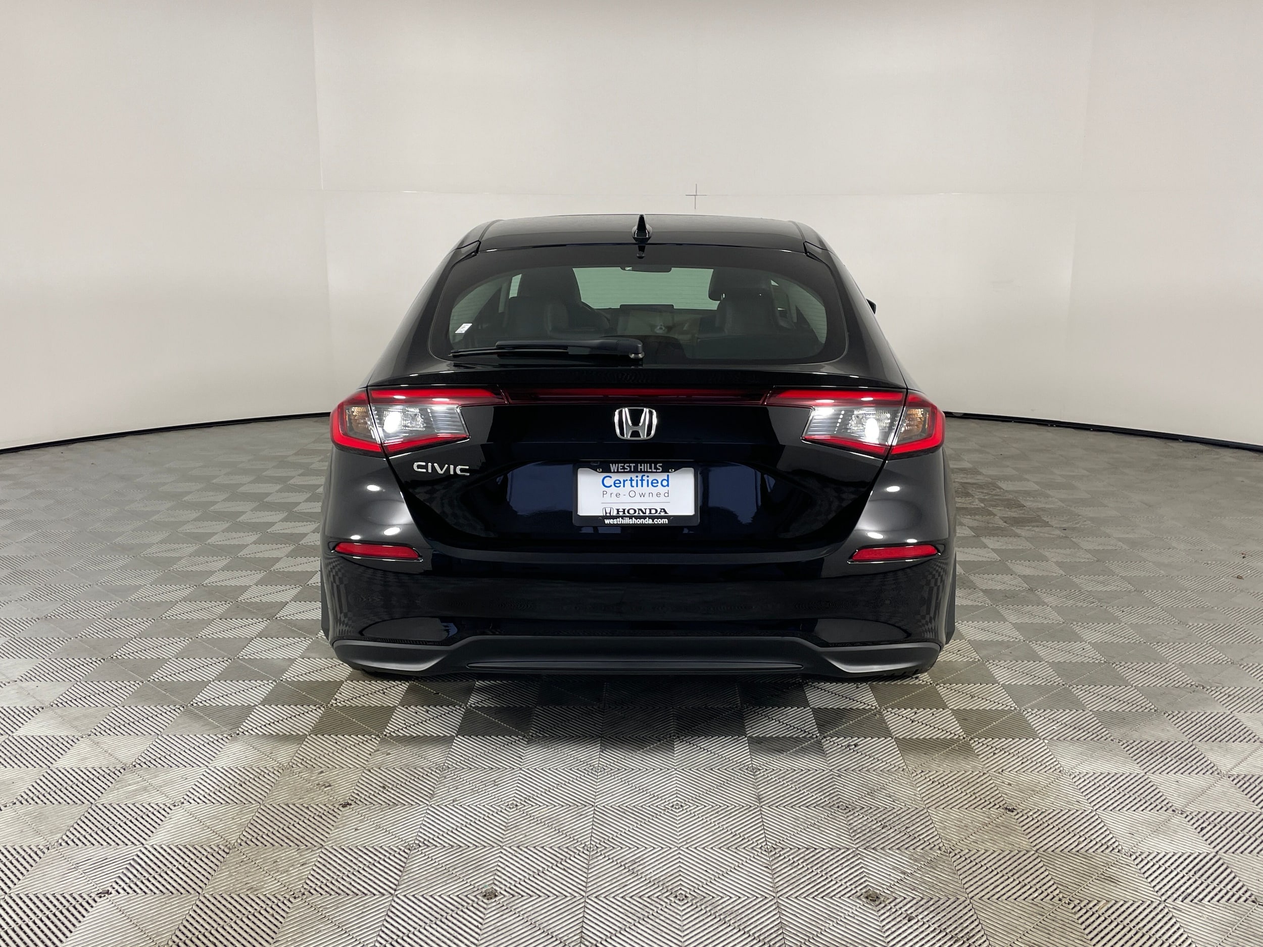 2023 Honda Civic Hatchback EX-L - Photo 23