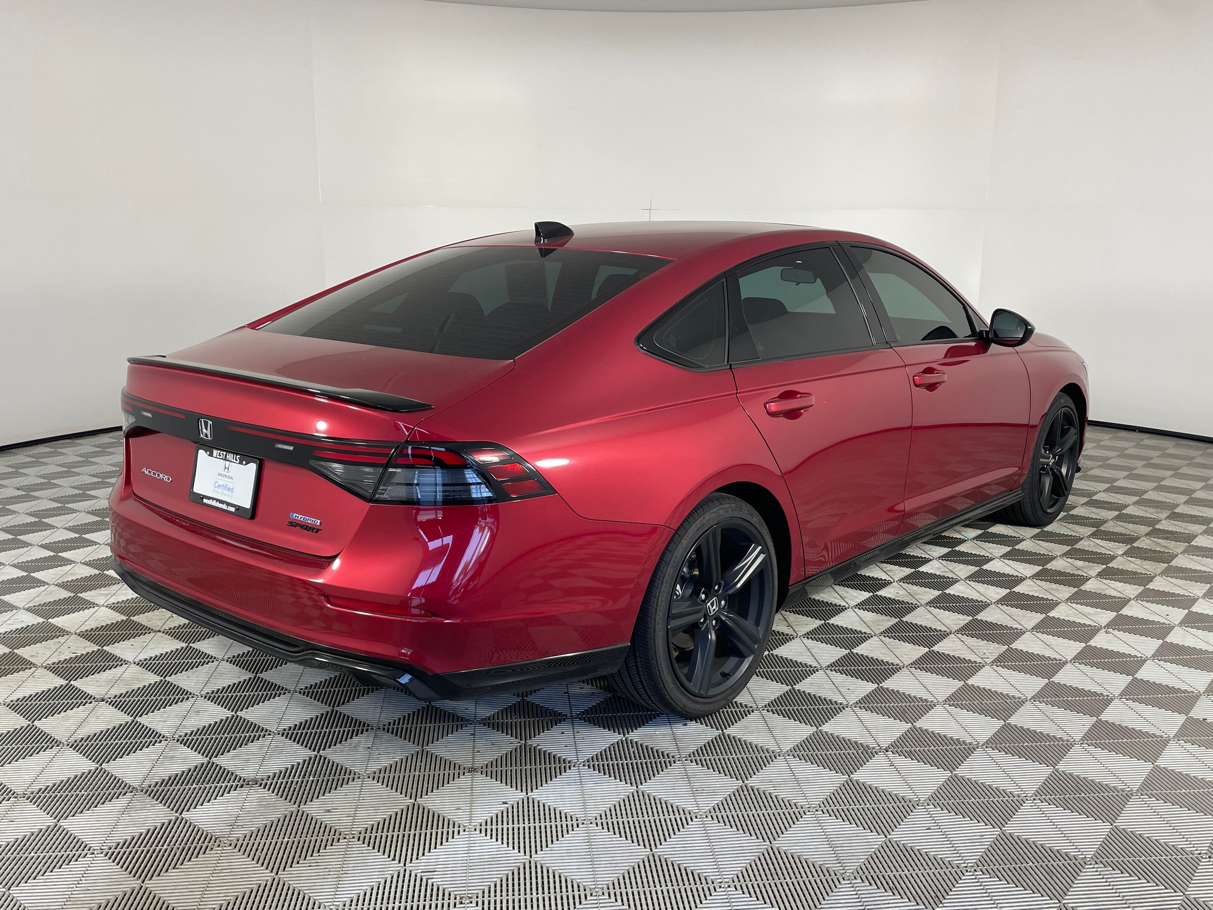 2024 Honda Accord Hybrid Sport-L - Photo 16