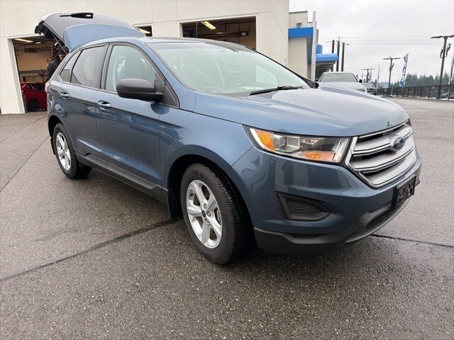 2018 Ford Edge SE photo 3