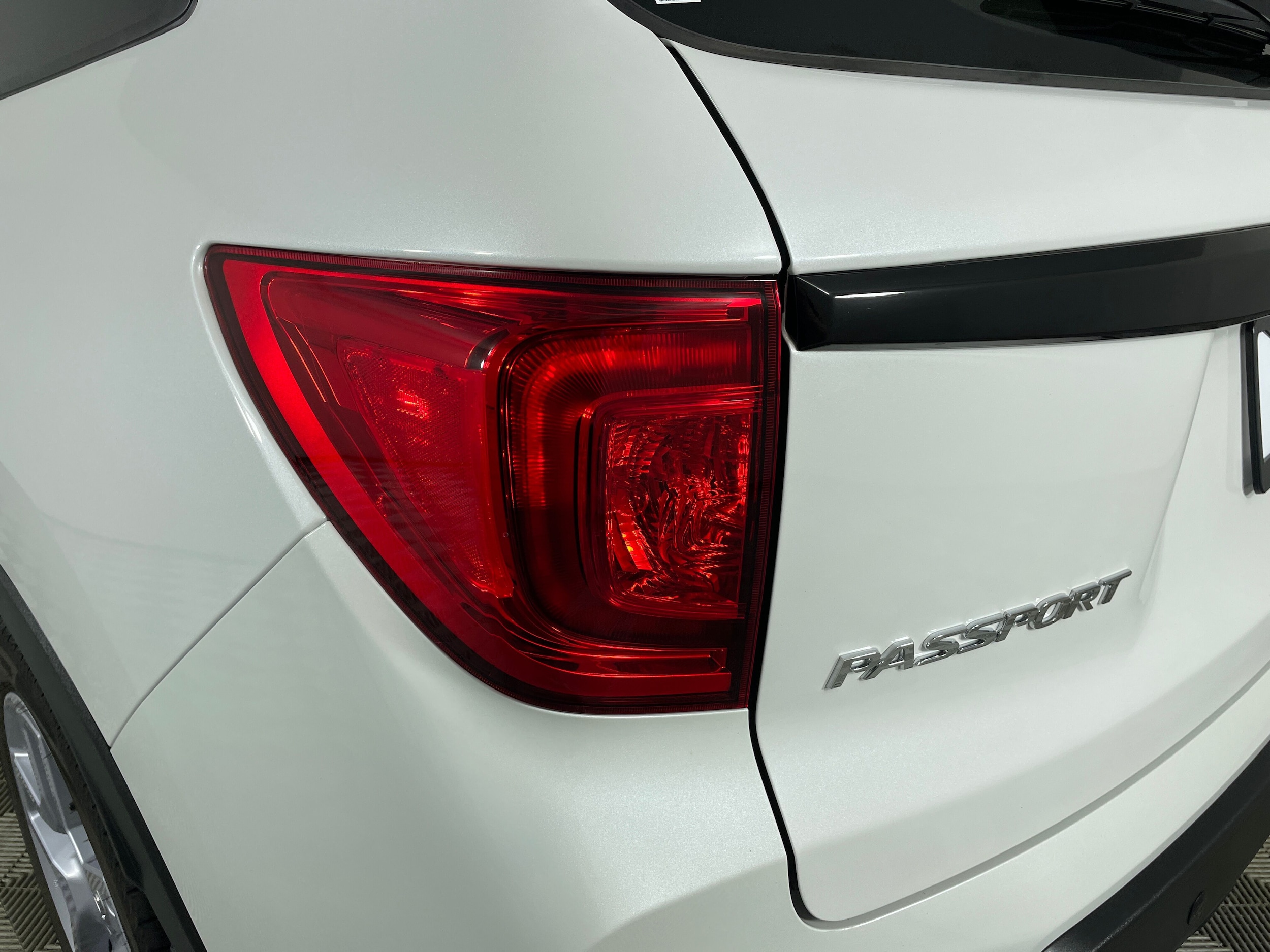2025 Honda Passport EX-L - Photo 20