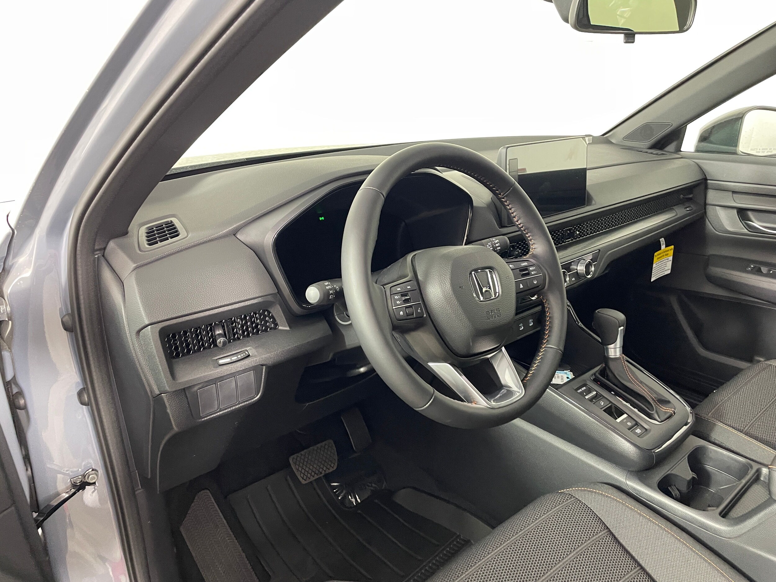 2026 Honda CR-V Hybrid Sport photo 2