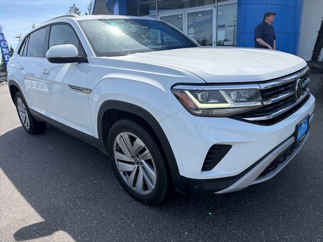 2020 Volkswagen Atlas Cross Sport 3.6L V6 SE w/Technology photo 2