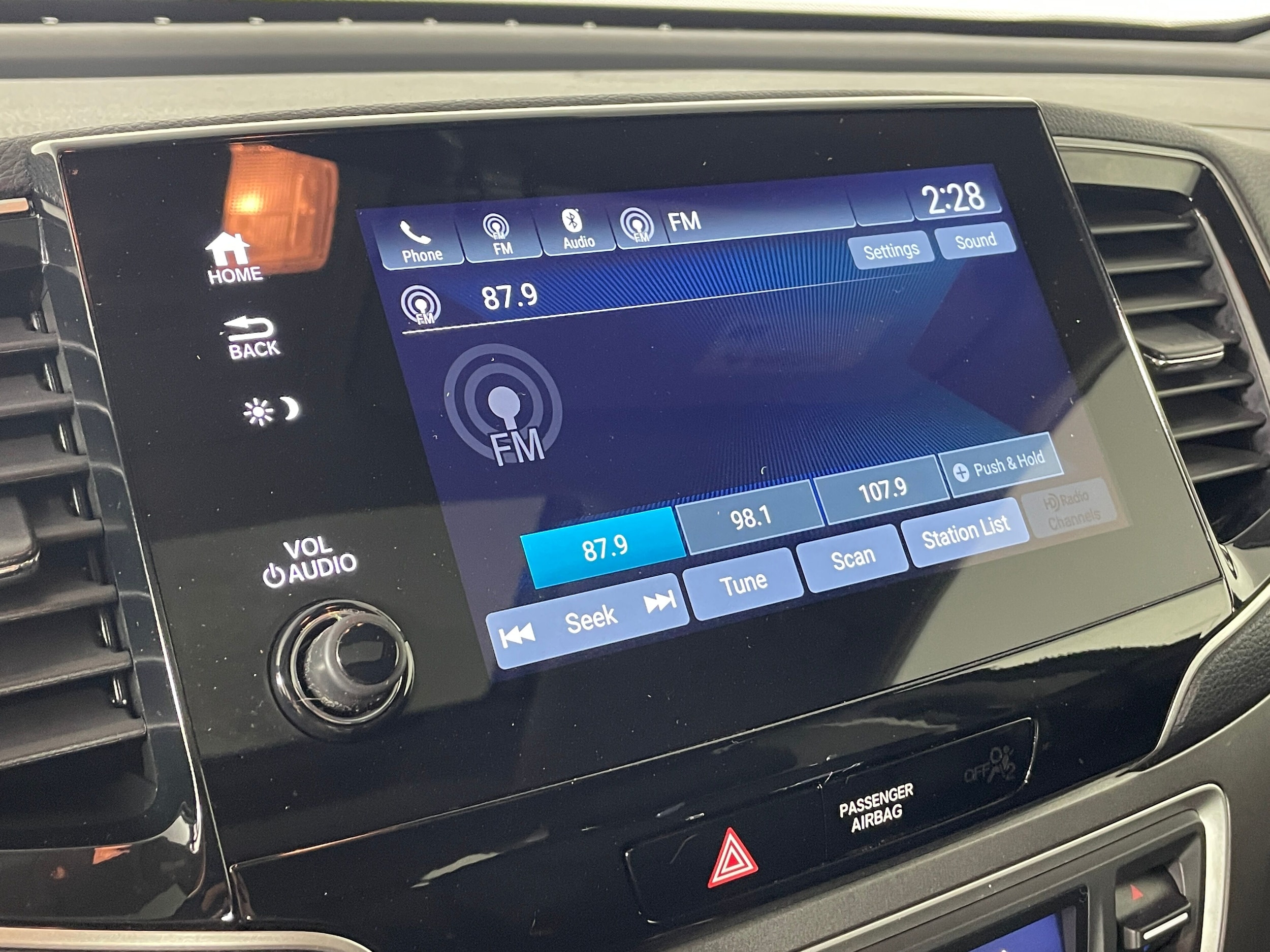 2022 Honda Pilot EX-L photo 6