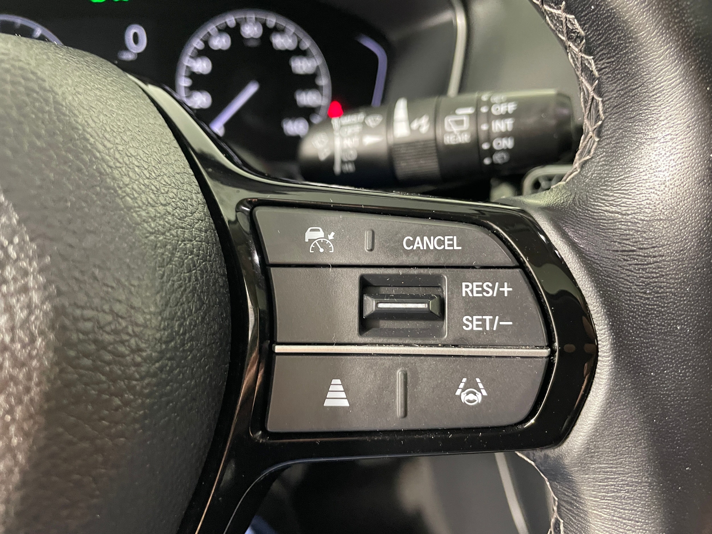 2023 Honda Civic Hatchback EX-L - Photo 10
