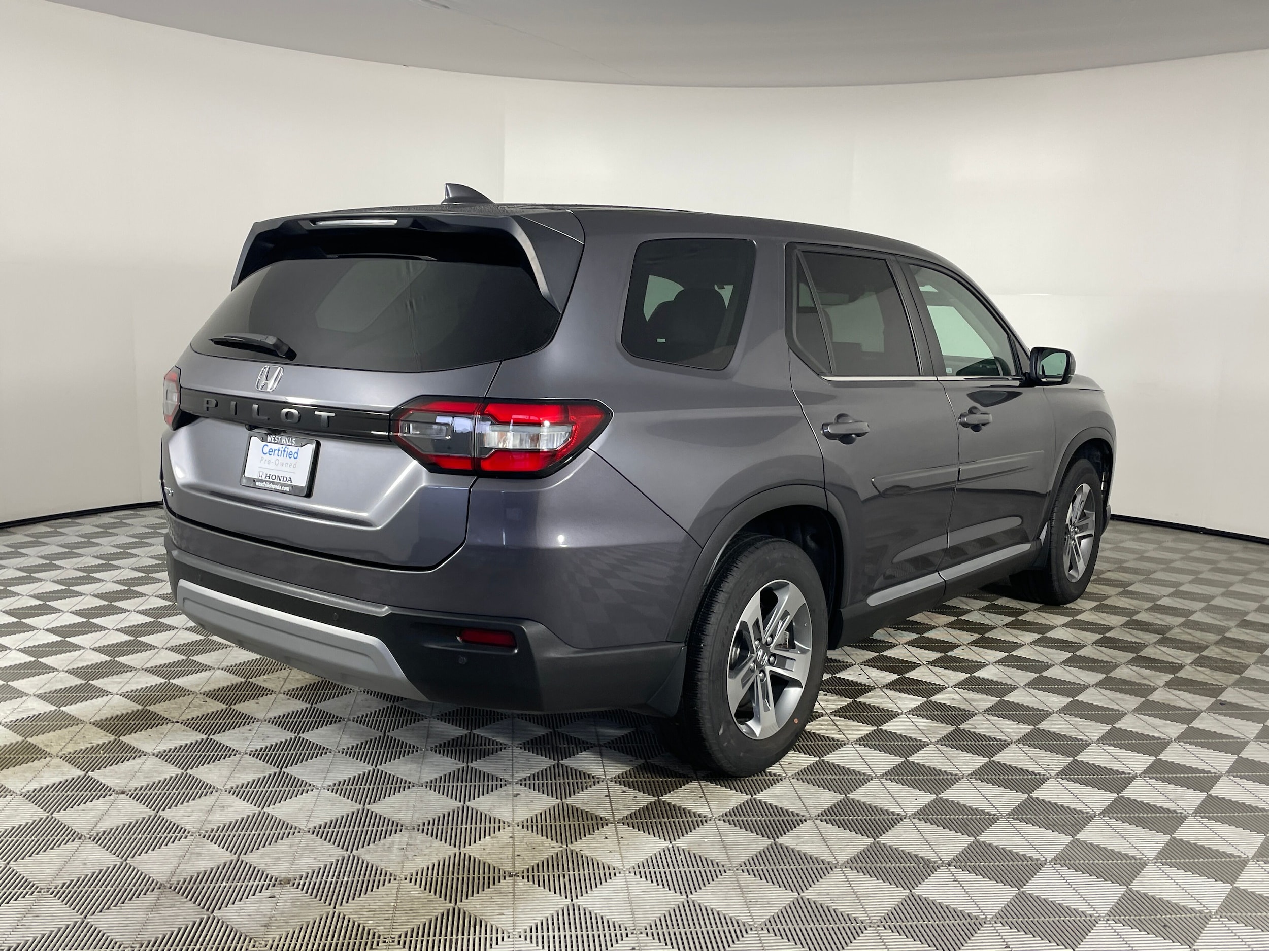 2024 Honda Pilot EX-L - Photo 25