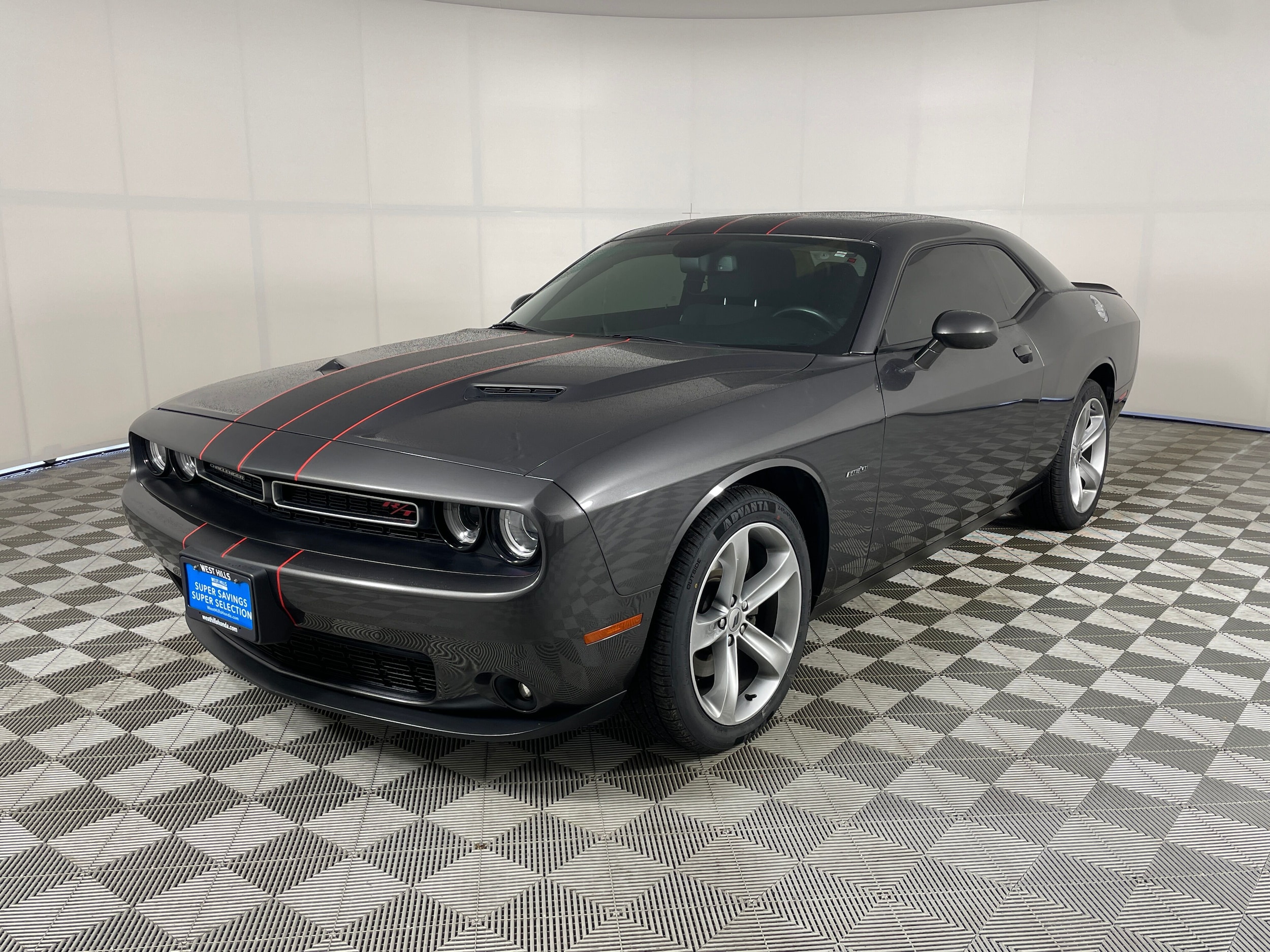 2018 Dodge Challenger R/T's photo