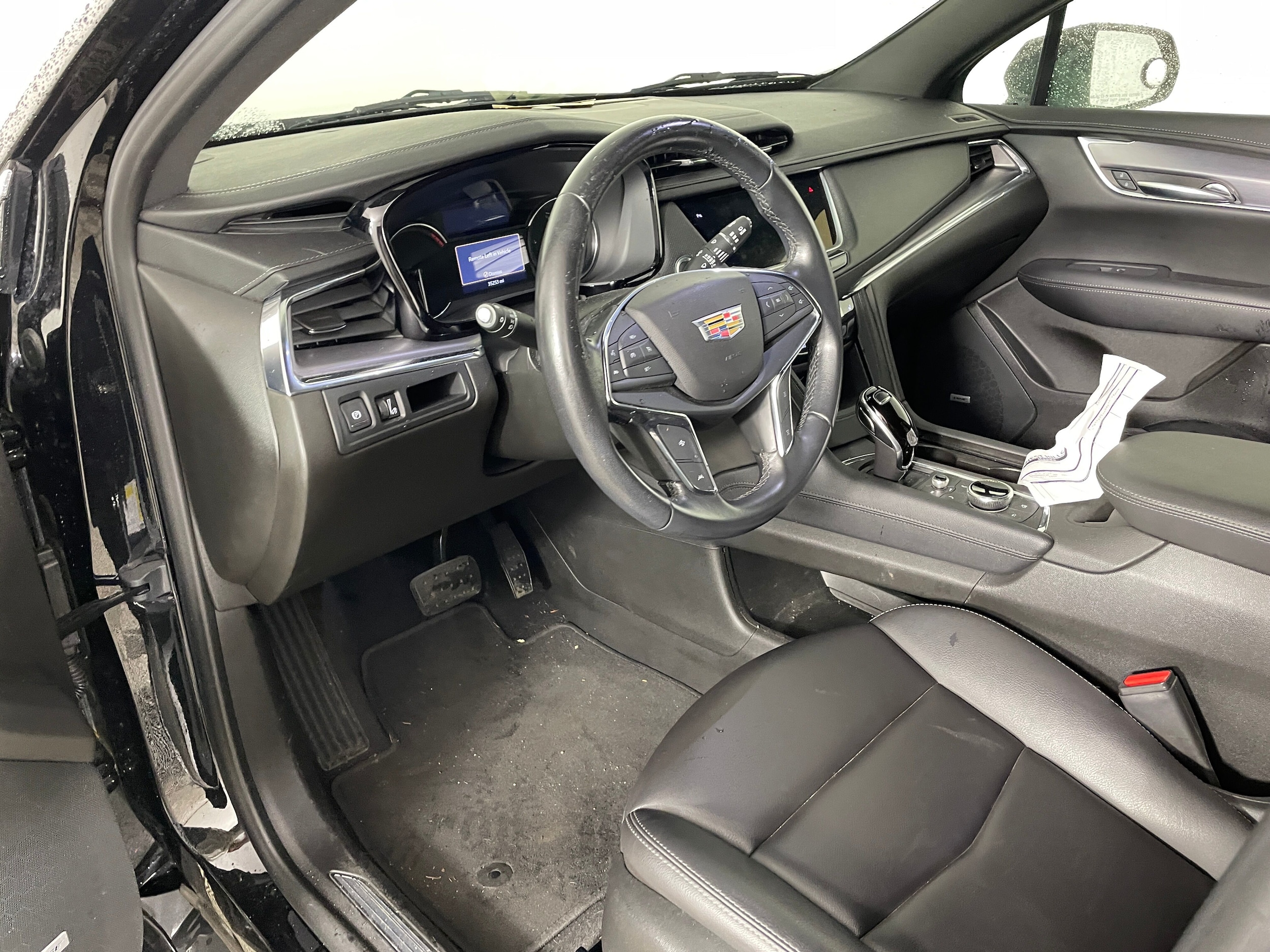 2021 CADILLAC XT5 Luxury photo 3