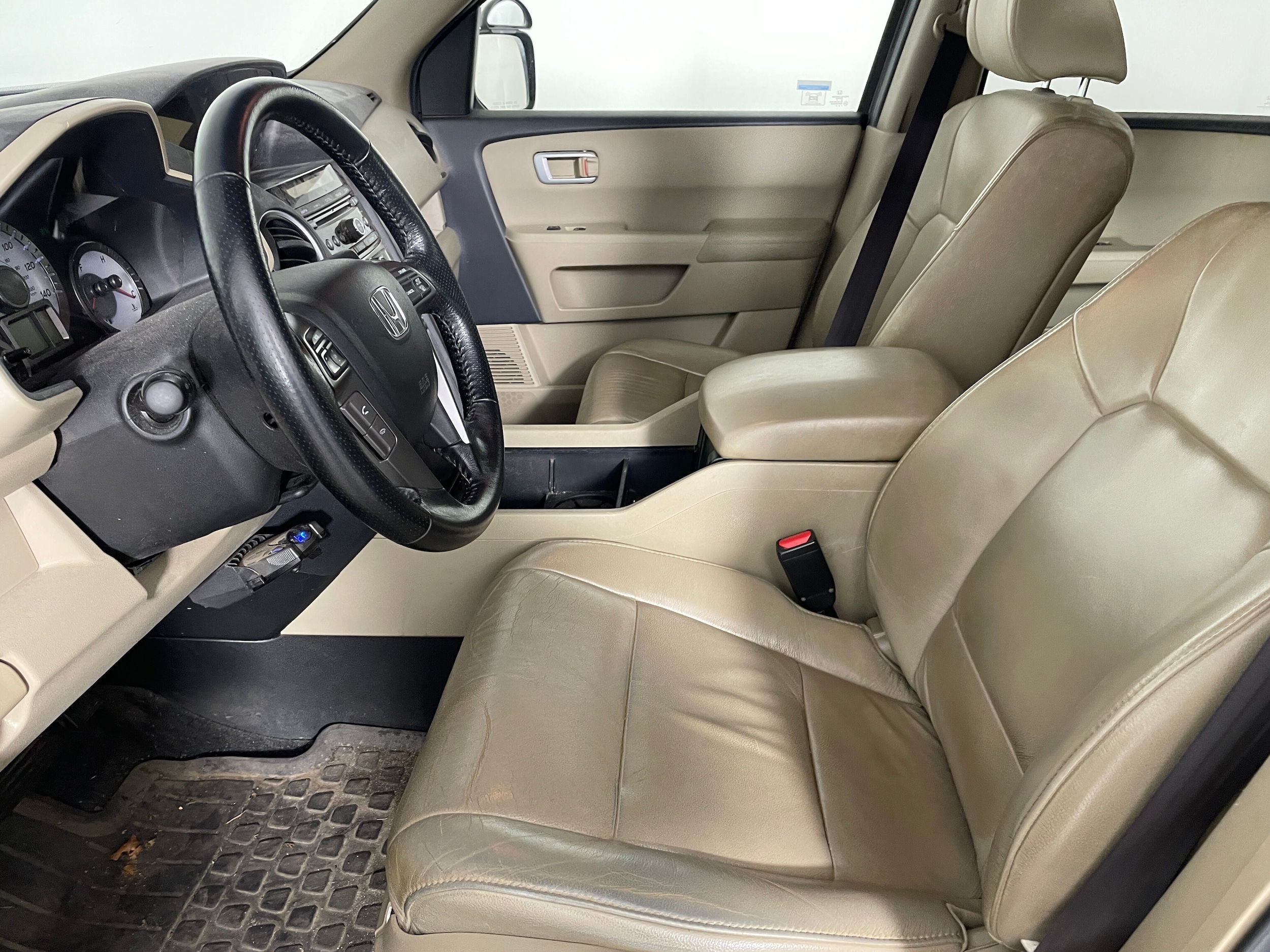 2012 Honda Pilot EX-L 4WD photo 2