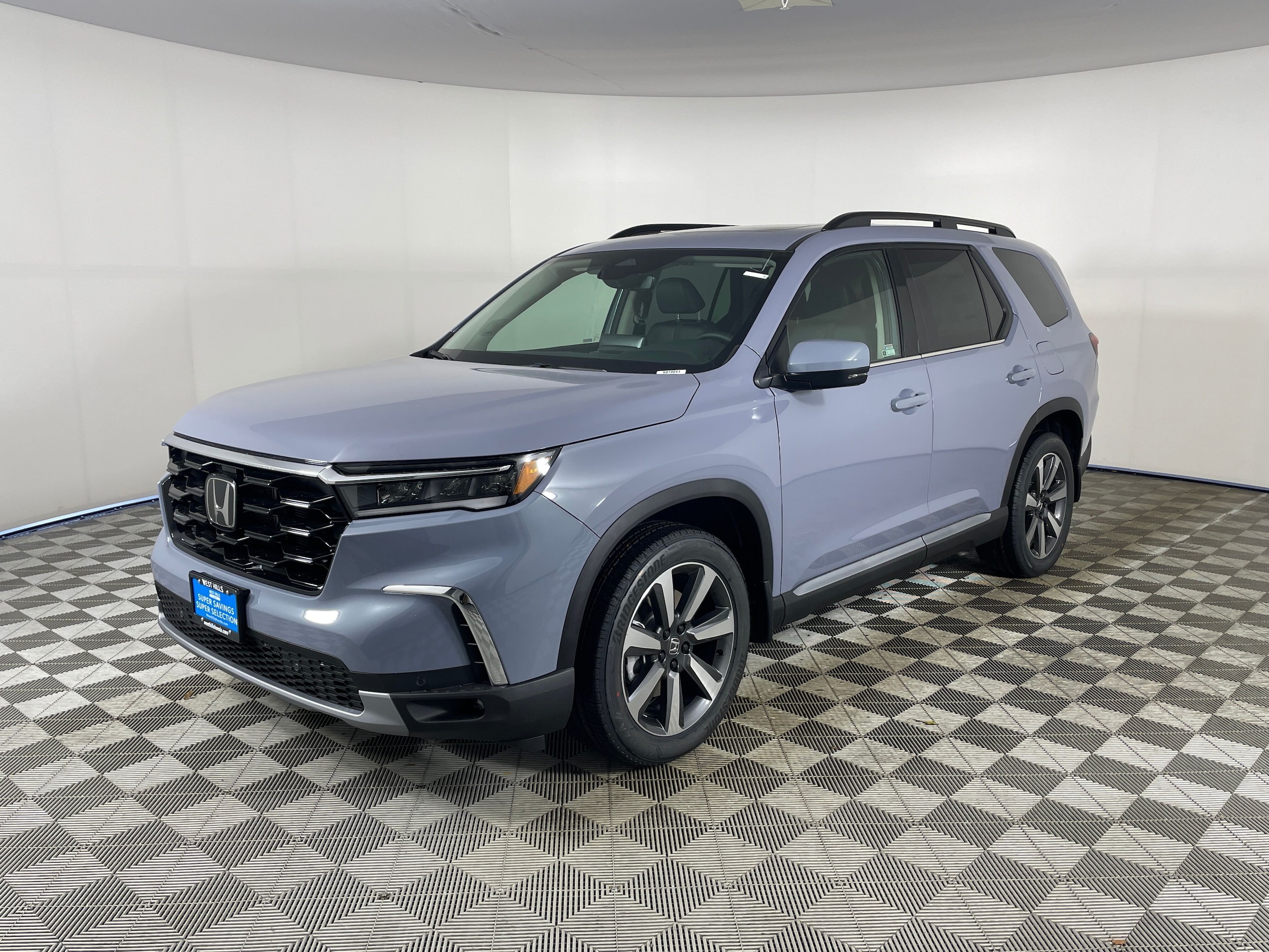 2025 Honda Pilot Touring's photo