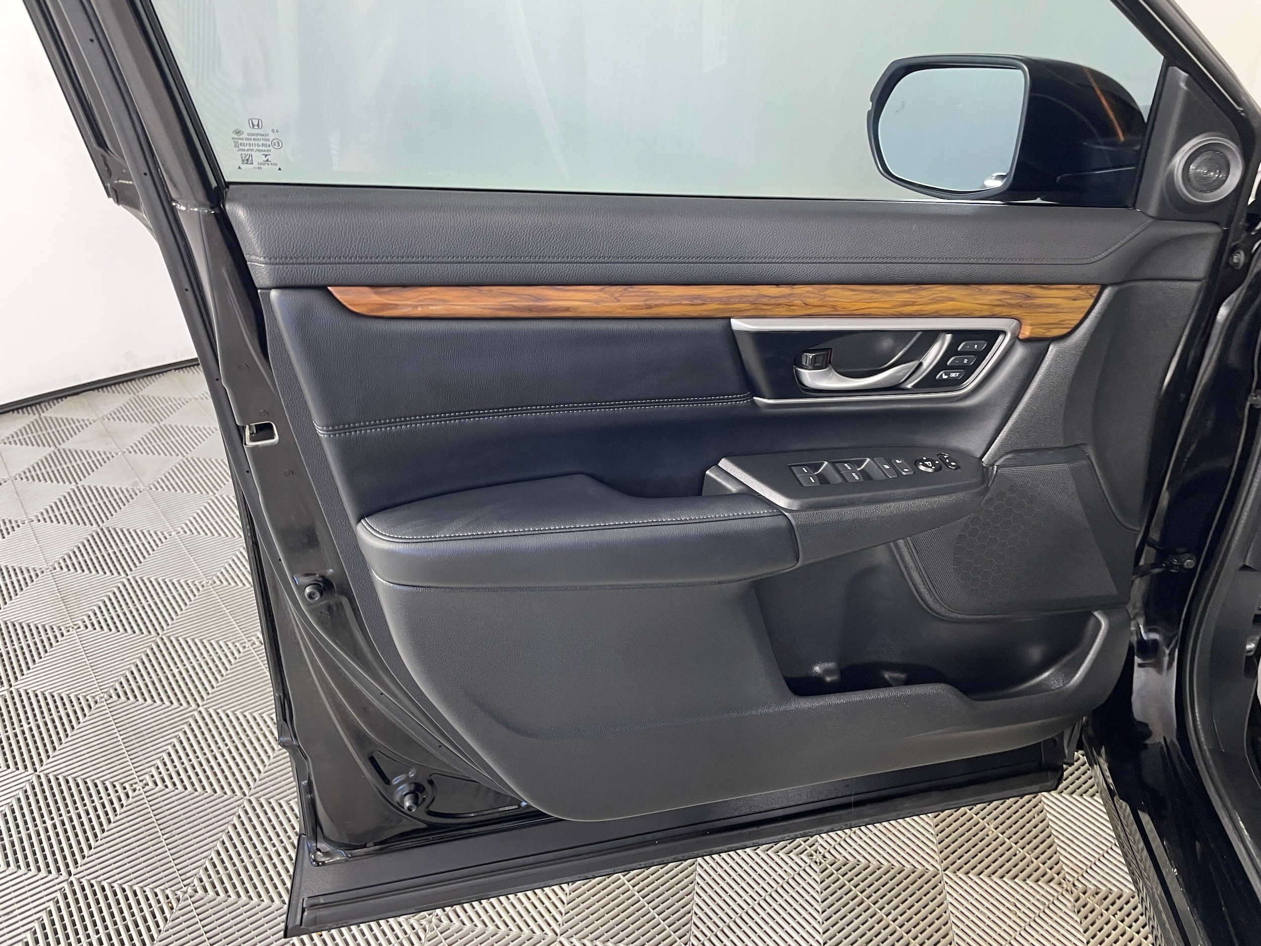 2021 Honda CR-V Touring - Photo 16