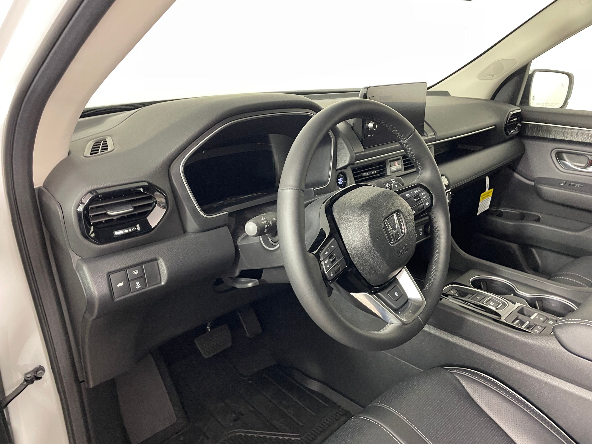 2025 Honda Pilot Elite photo 2