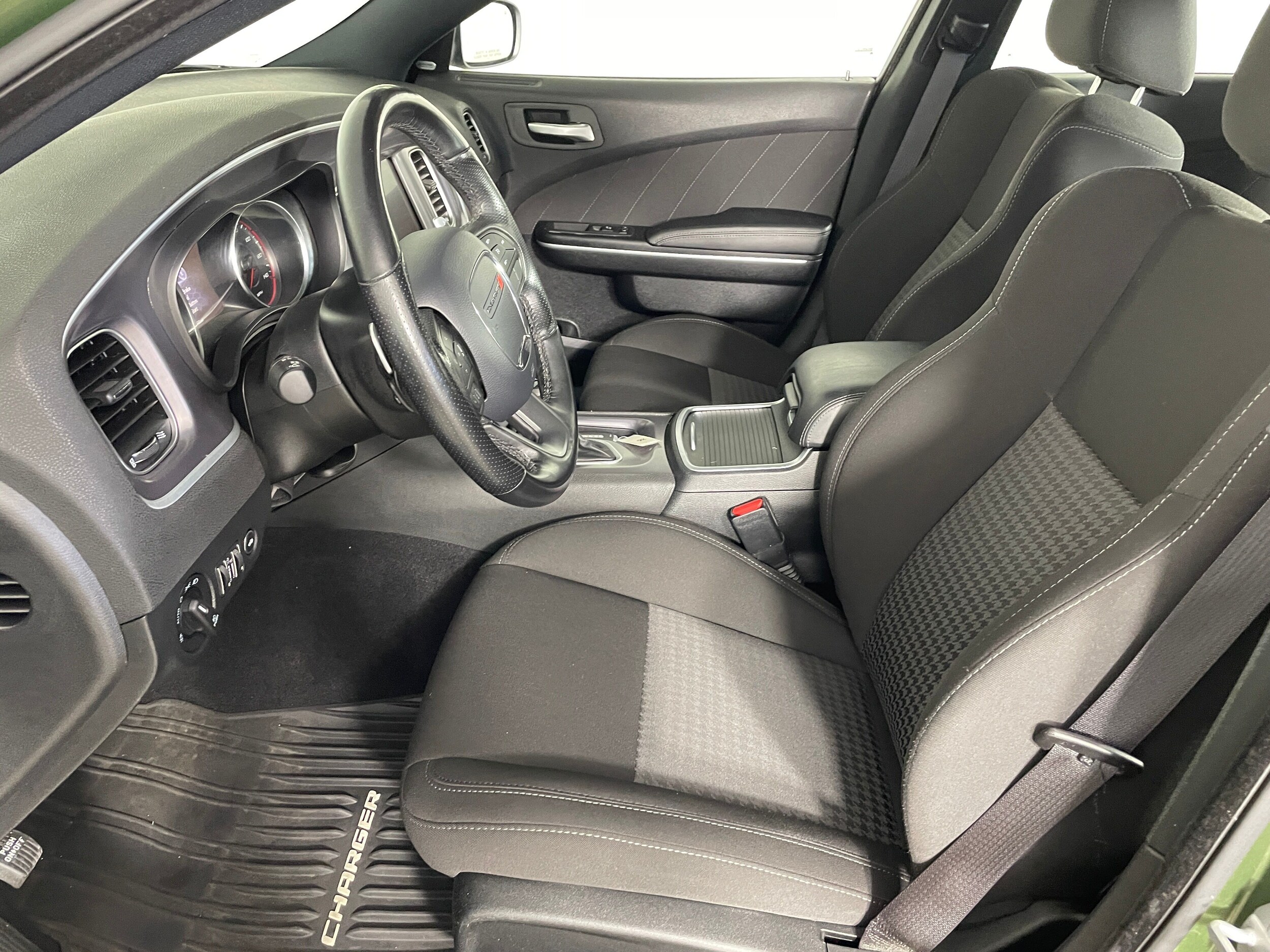 2020 Dodge Charger GT photo 2