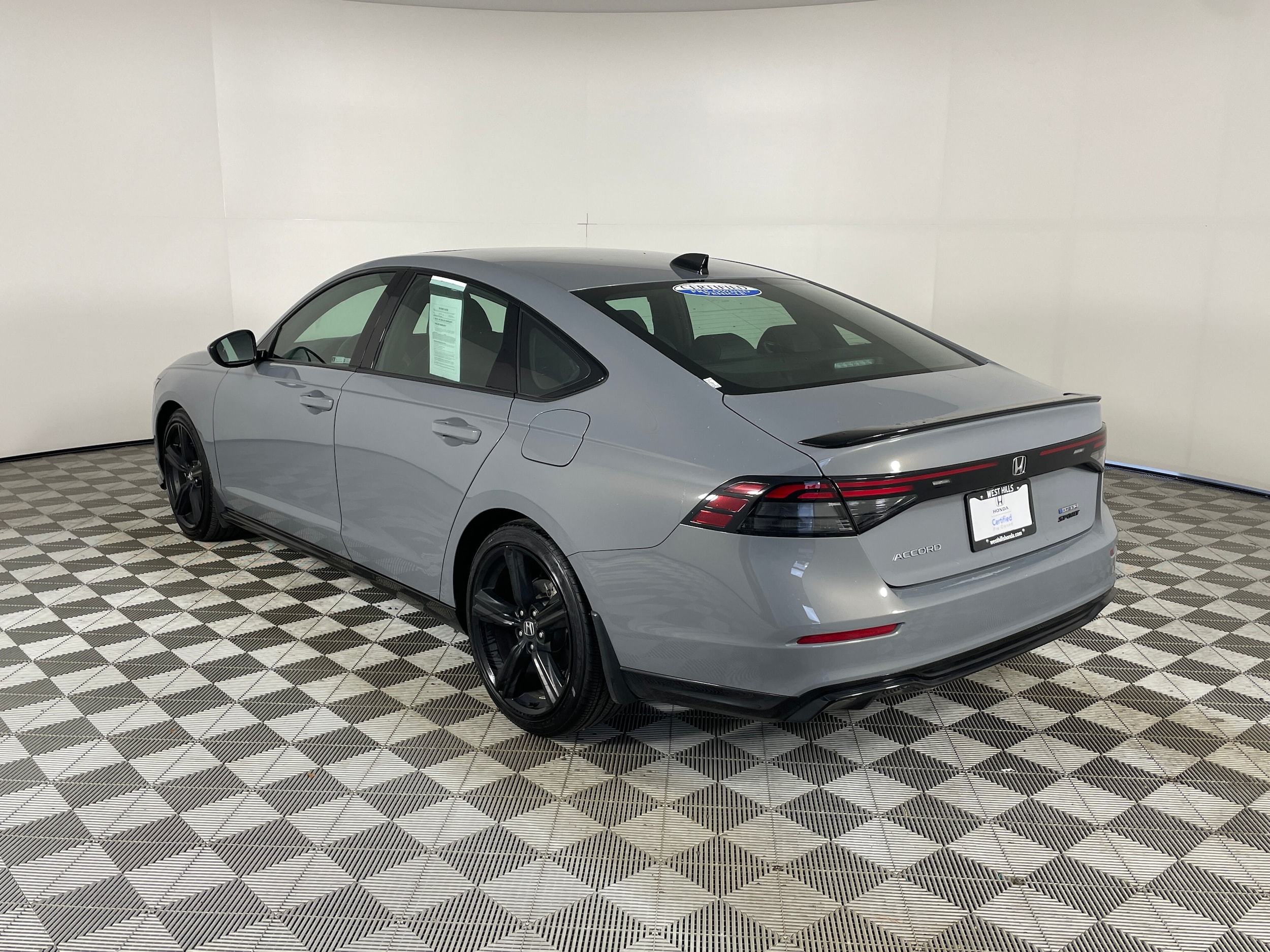 2025 Honda Accord Hybrid Sport-L - Photo 12