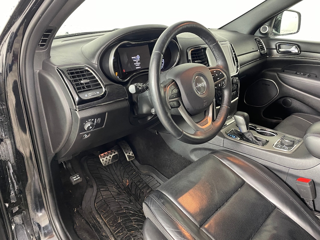 Used 2019 Jeep Grand Cherokee Overland SUV