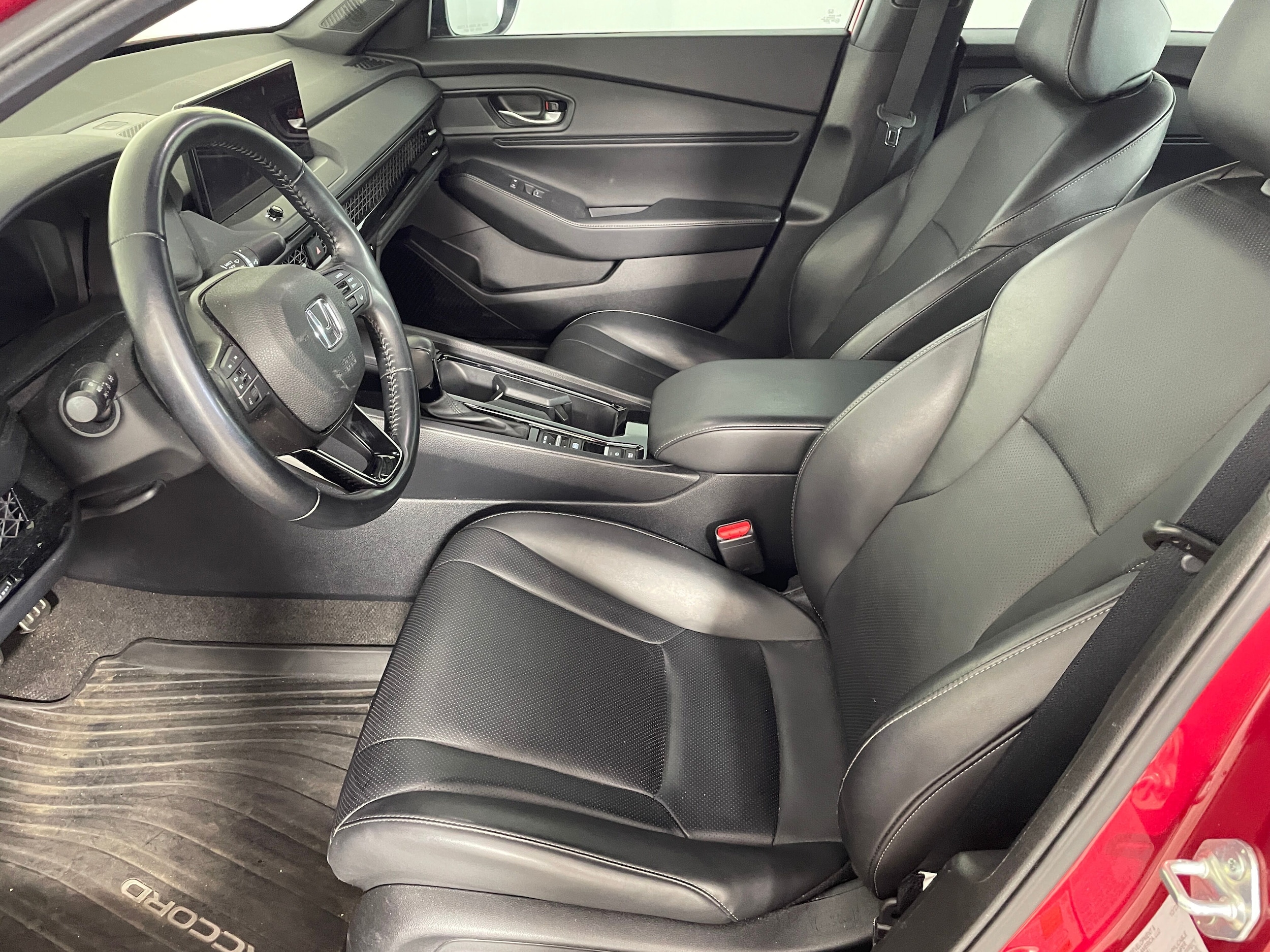 2024 Honda Accord Hybrid Sport-L - Photo 2