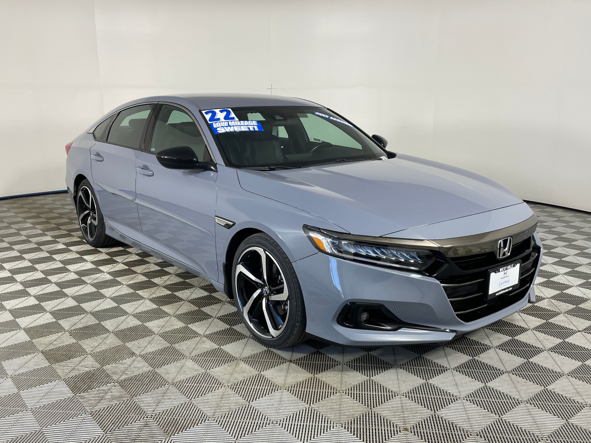 2022 Honda Accord Sport - Photo 25