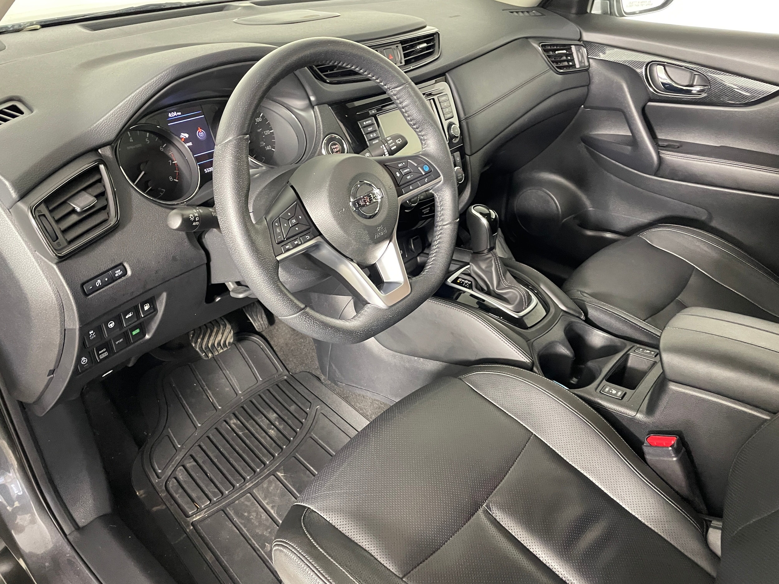 2019 Nissan Rogue SL photo 2