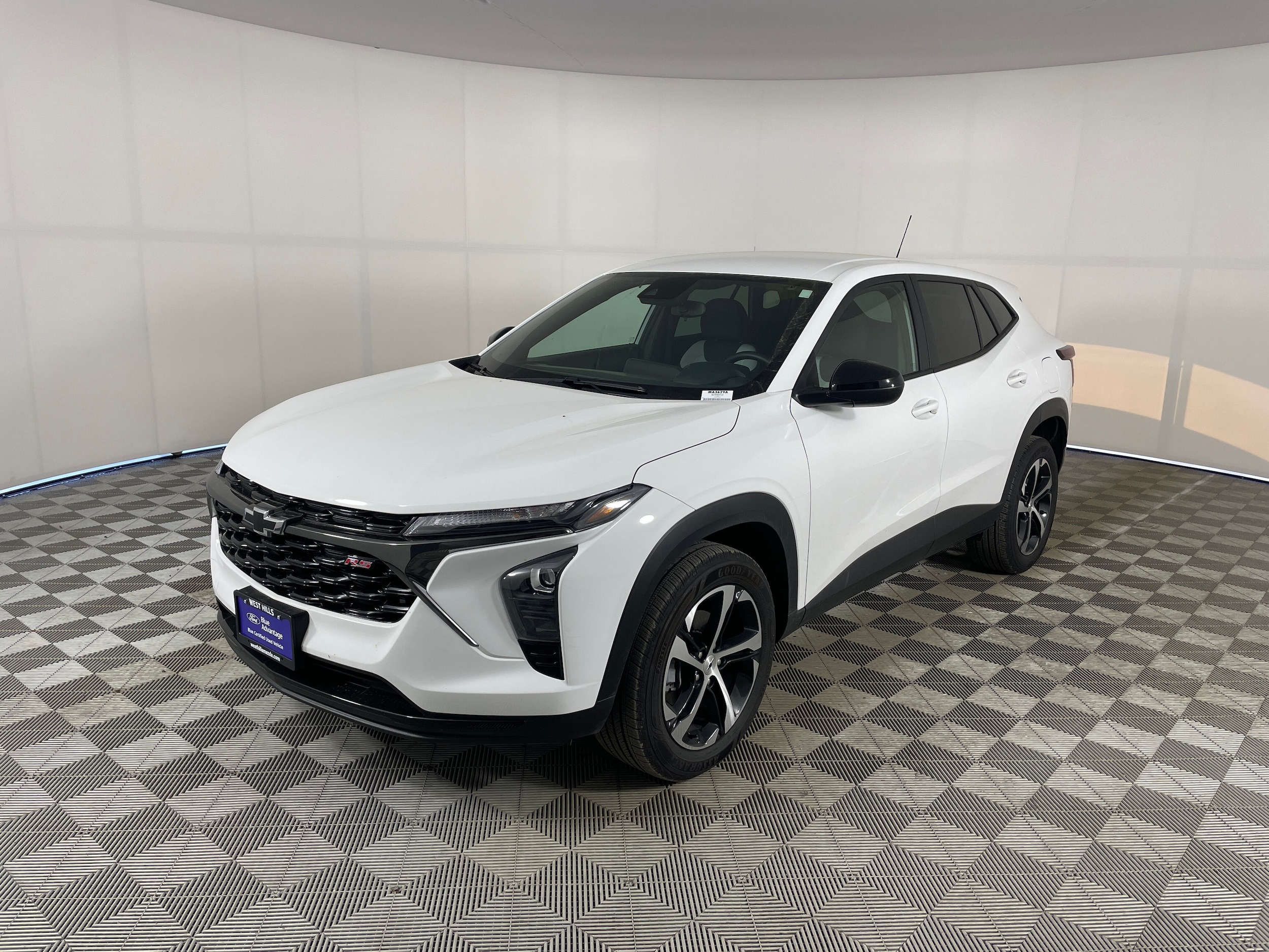 2025 Chevrolet Trax 1RS's photo