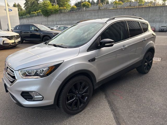 2017 Ford Escape Titanium 4WD's photo