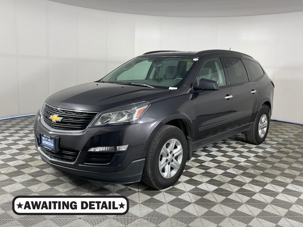 Used 2015 Chevrolet Traverse LS SUV