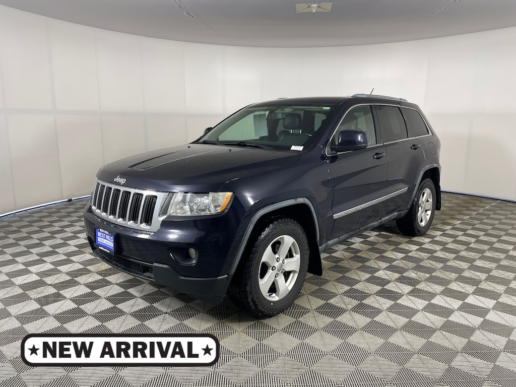 Used 2011 Jeep Grand Cherokee Laredo SUV