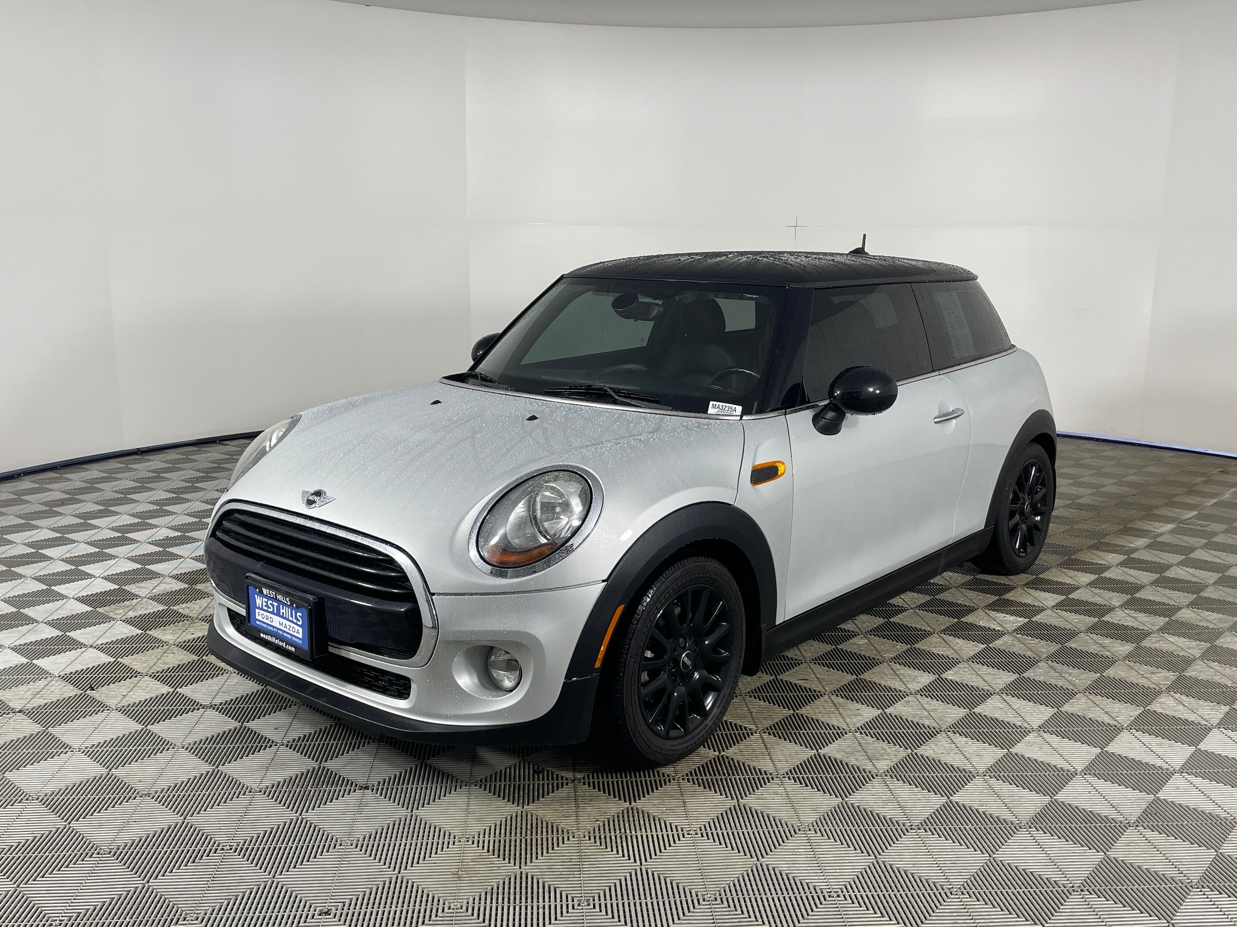 2016 MINI Cooper Base