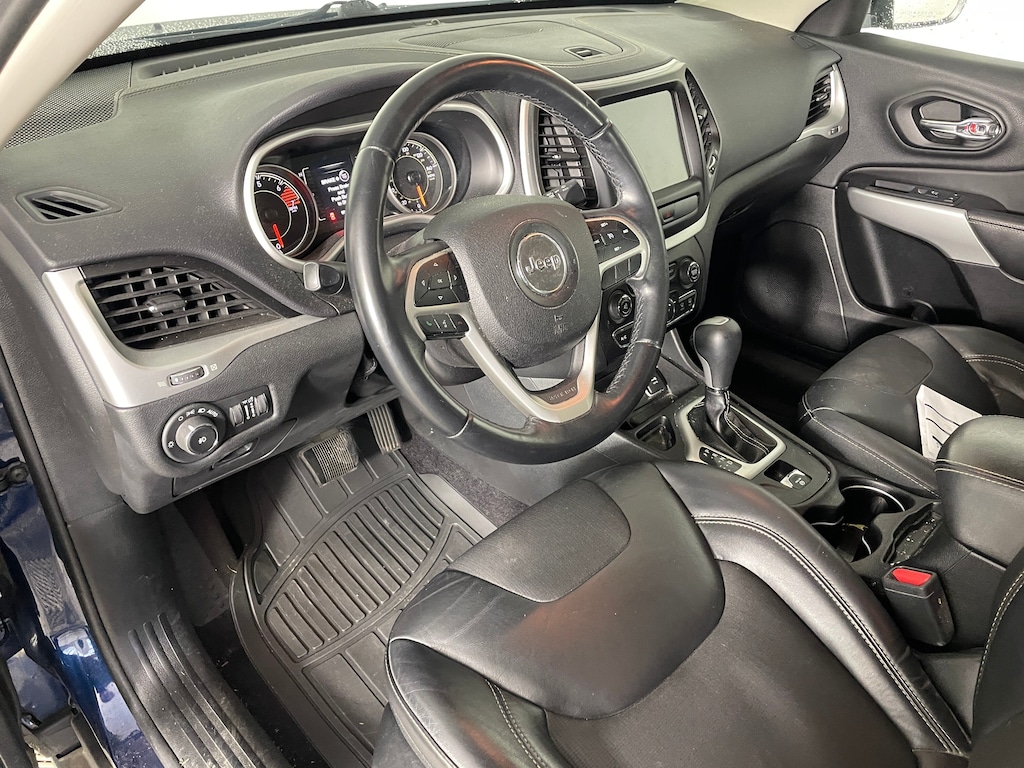 Used 2018 Jeep Cherokee Latitude Plus SUV