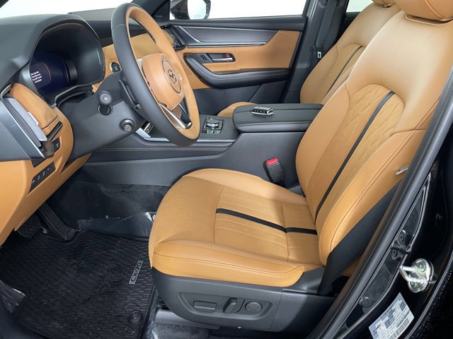 2025 Mazda CX-70 3.3 Turbo Premium Plus photo 2