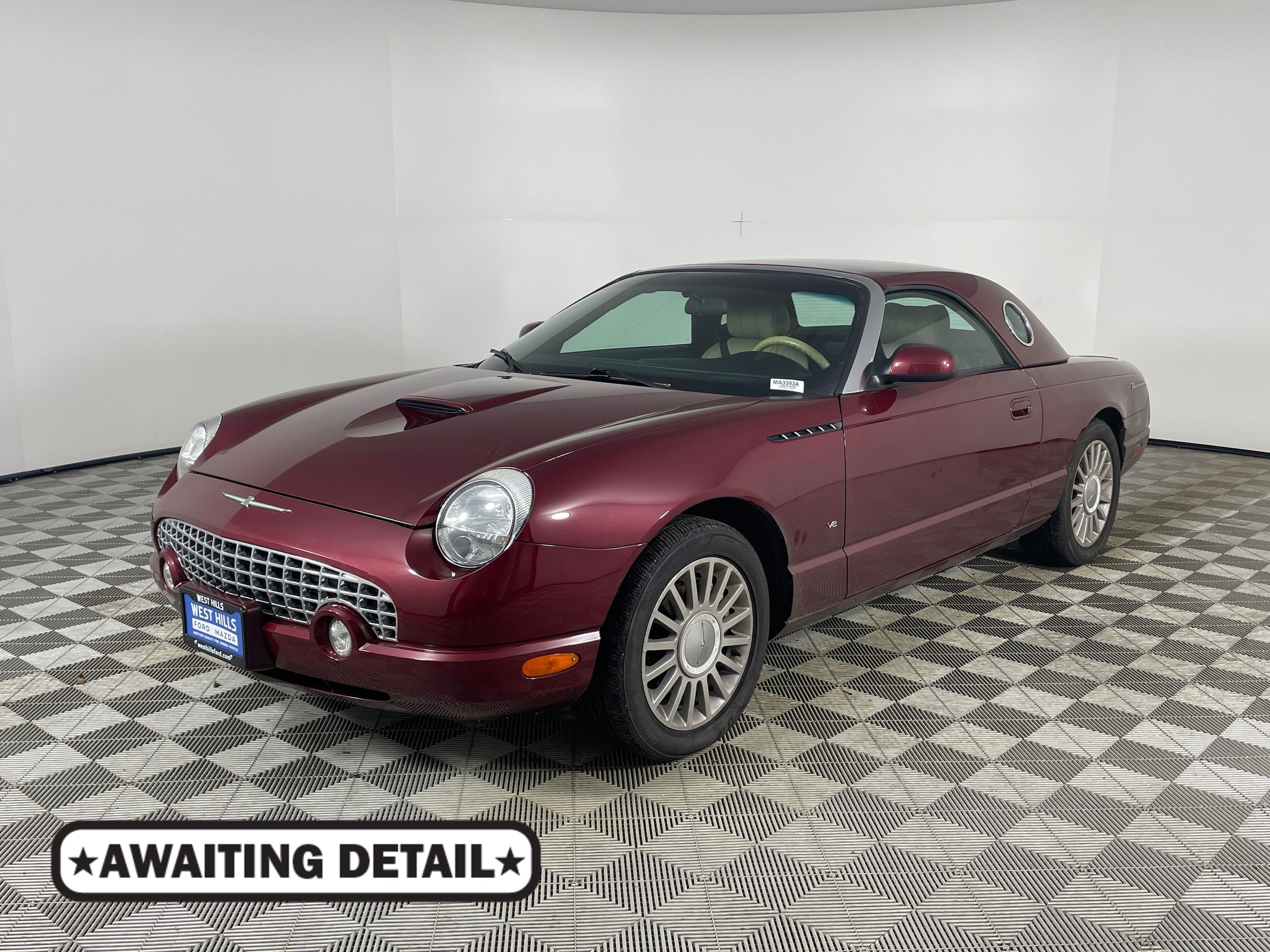 2004 Ford Thunderbird's photo