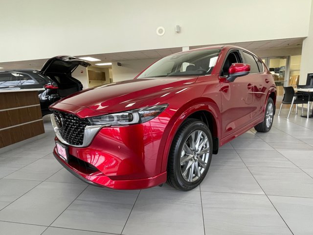 2025 Mazda CX-5 S Premium Plus package's photo