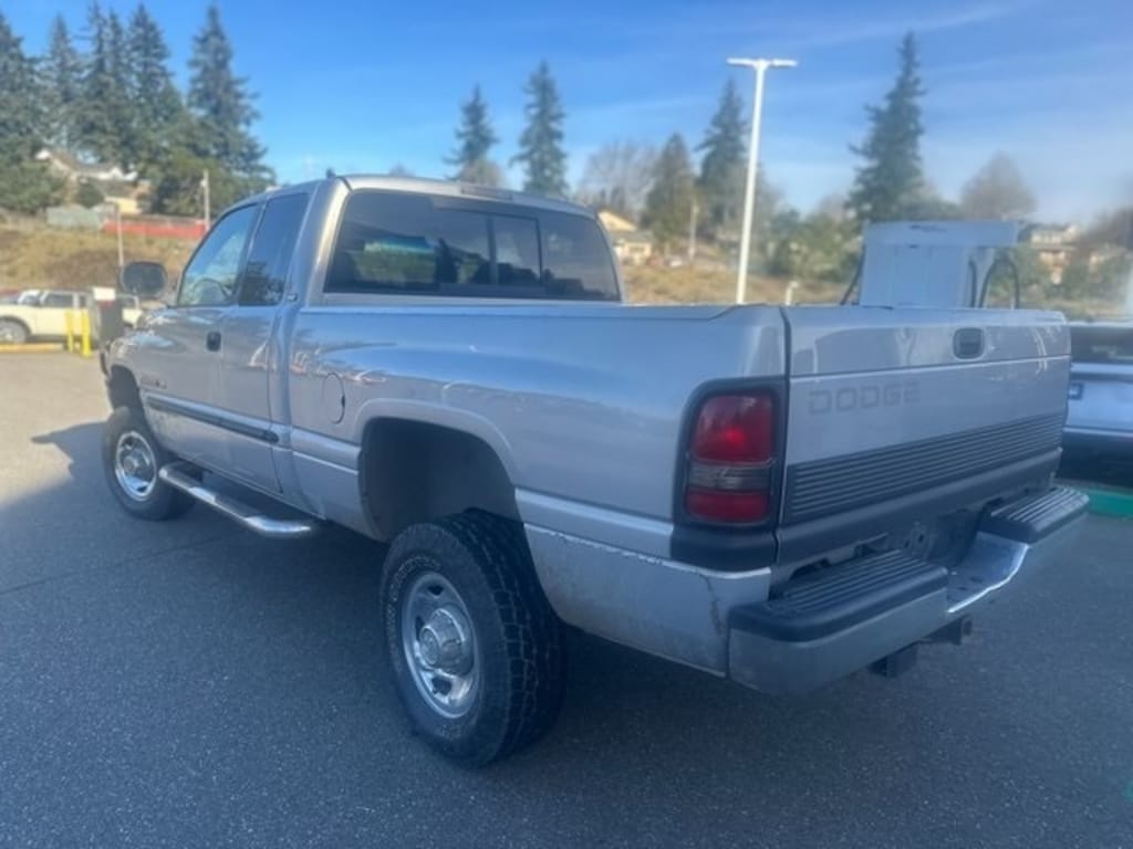 Used 1998 Dodge Ram 2500 ST Truck