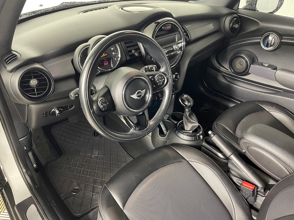 Used 2016 MINI Hardtop 2 Door Base Hatchback