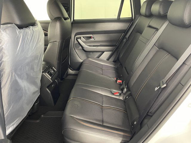 2025 Mazda CX-50 Premium Plus photo 4