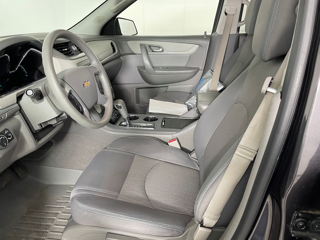 Used 2015 Chevrolet Traverse LS SUV