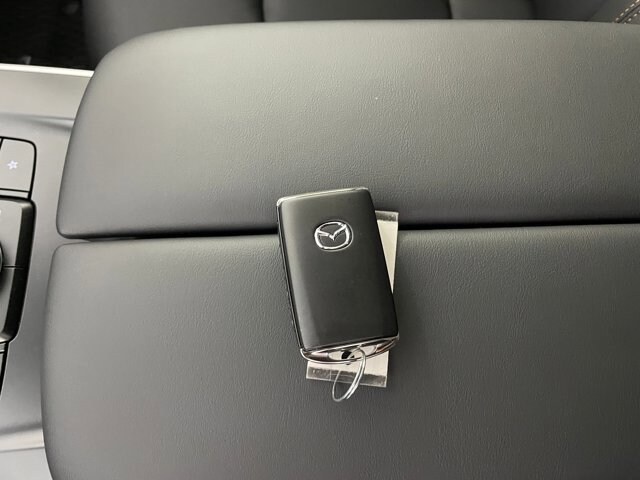 2025 Mazda CX-90 3.3 Turbo Select photo 4