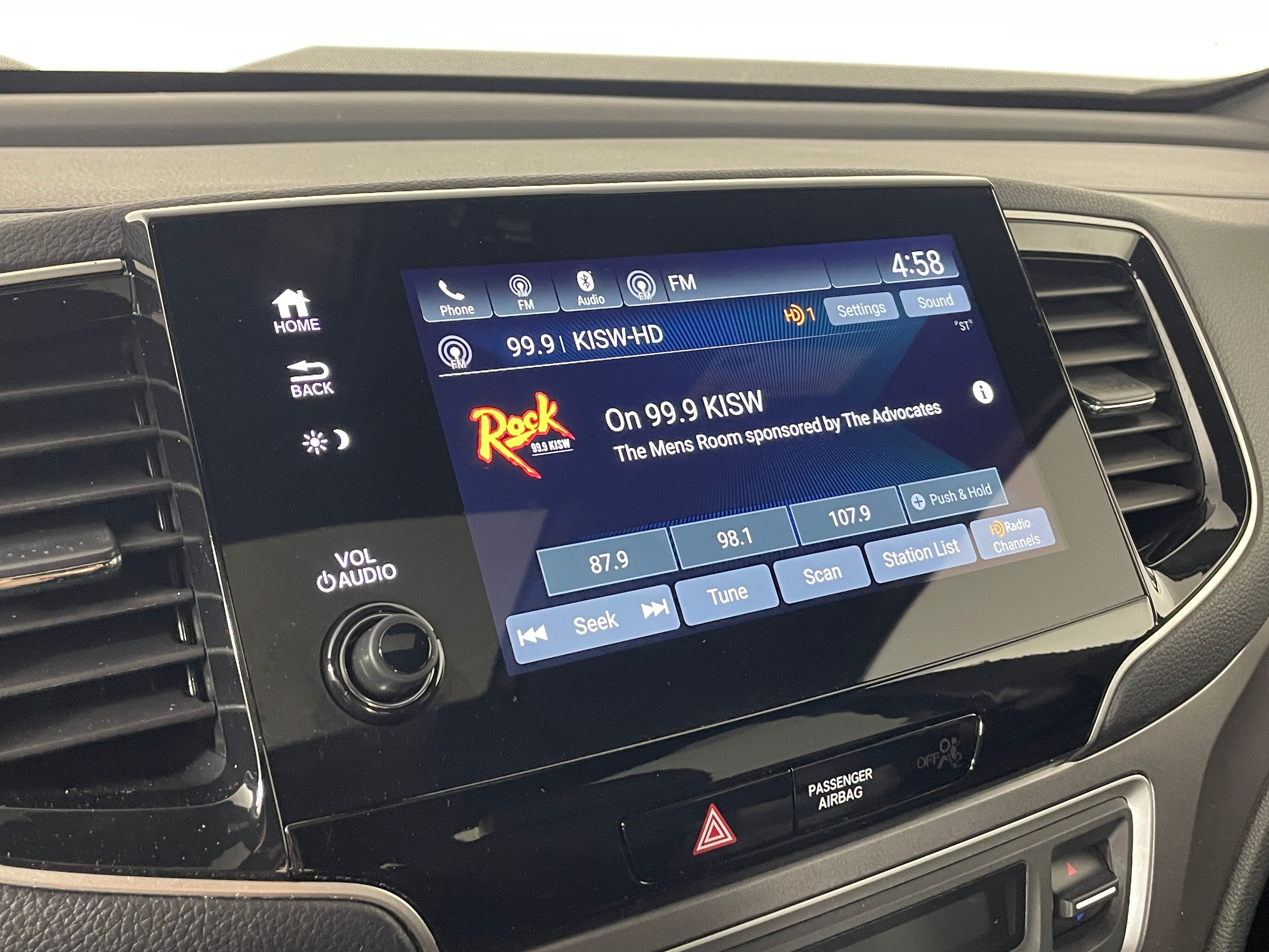 2023 Honda Passport EX-L photo 6