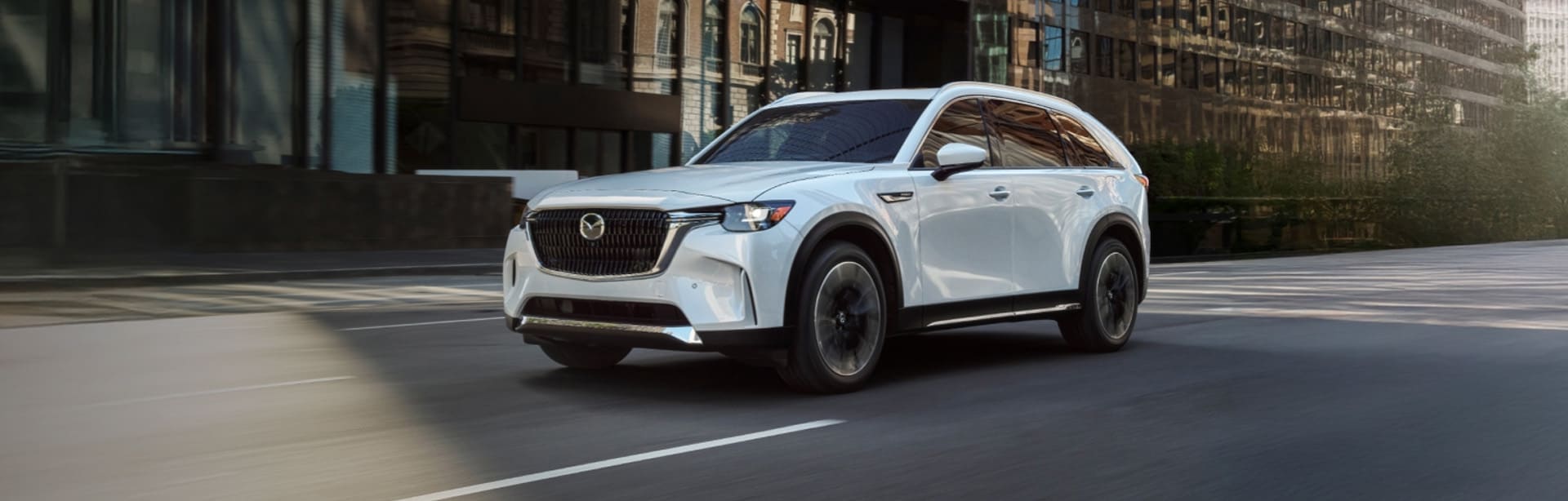 The 2025 Mazda CX-70 PHEV Is Here, Waiting for You