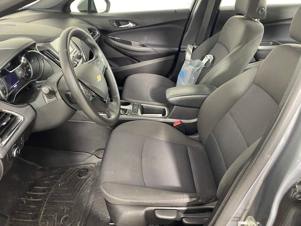 Used 2018 Chevrolet Cruze LT Sedan