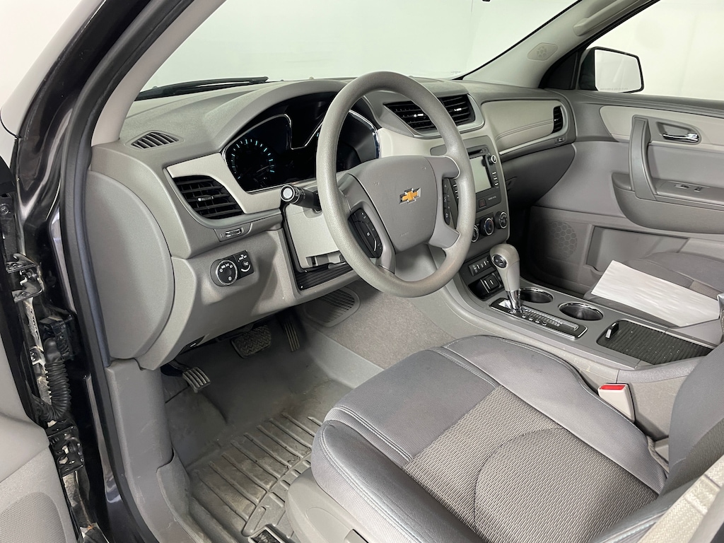 Used 2015 Chevrolet Traverse LS SUV