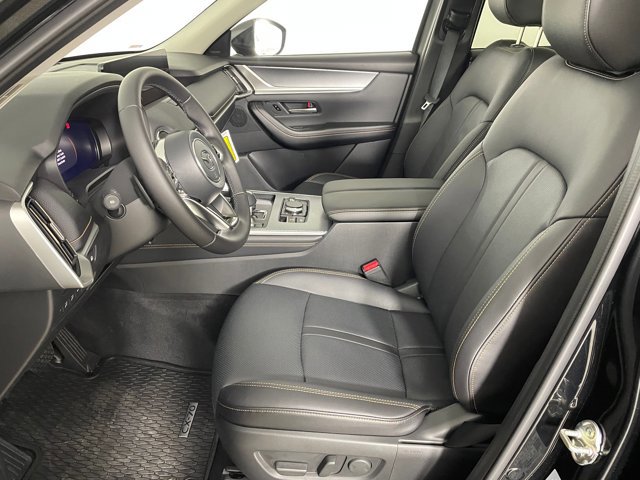 2025 Mazda CX-70 Plug-in Hybrid Premium photo 2