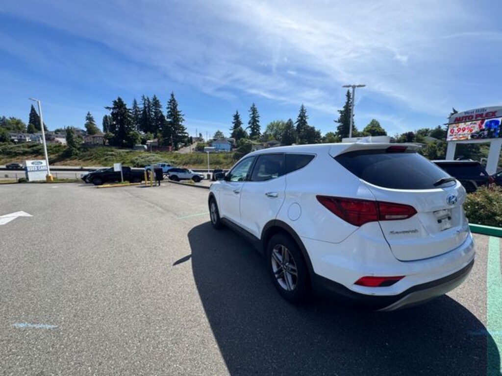 Used 2017 Hyundai Santa Fe Sport 2.4 Base SUV