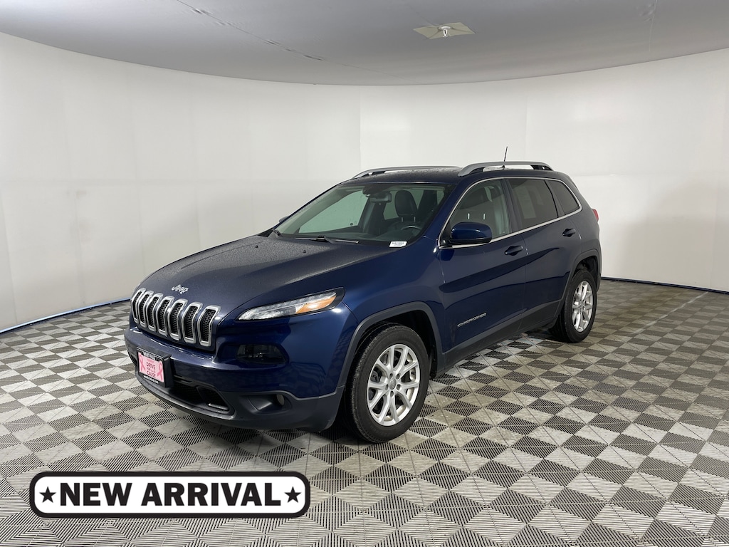 Used 2018 Jeep Cherokee Latitude Plus SUV