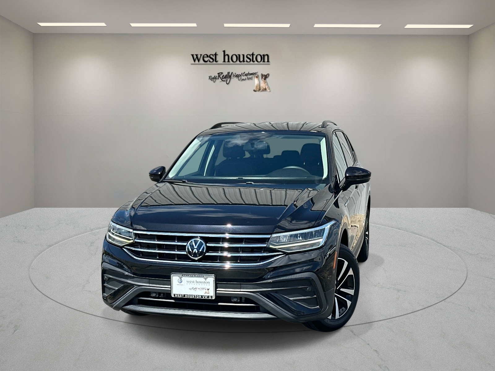 2022 Volkswagen Tiguan 2.0T S's photo