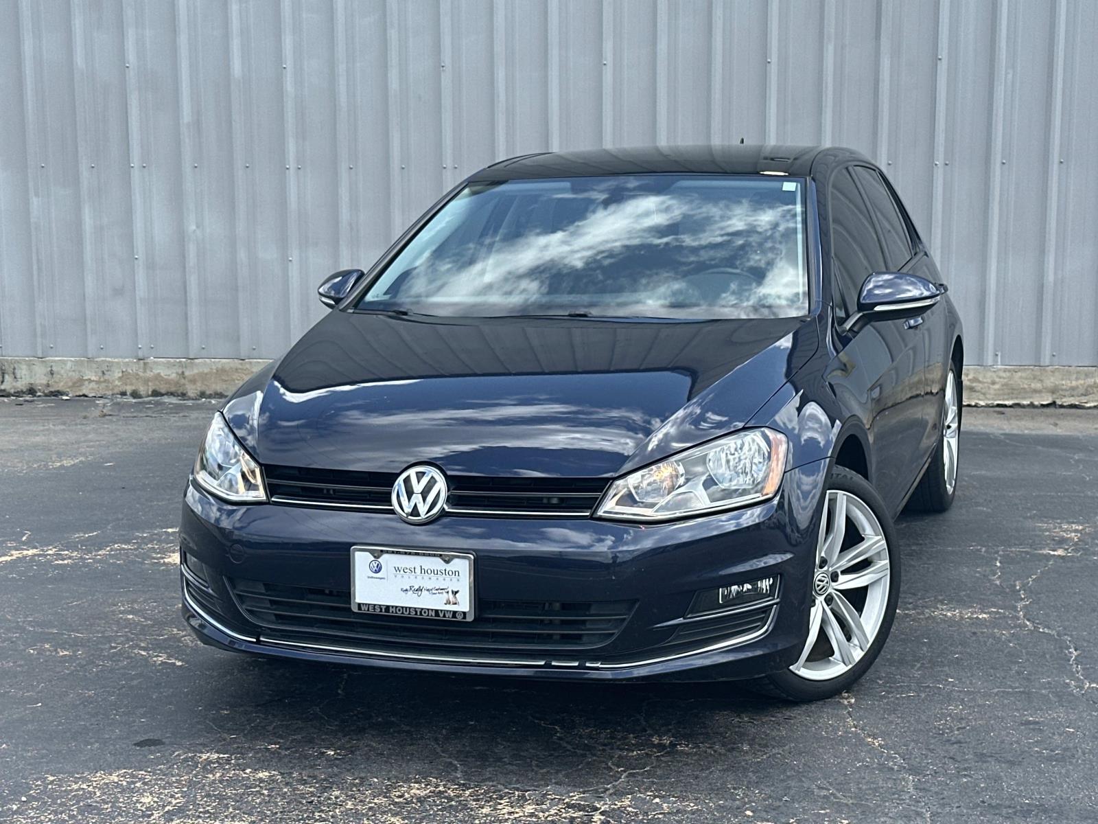 2015 Volkswagen Golf TSI S w/Sunroof 4-door Auto PZEV's photo